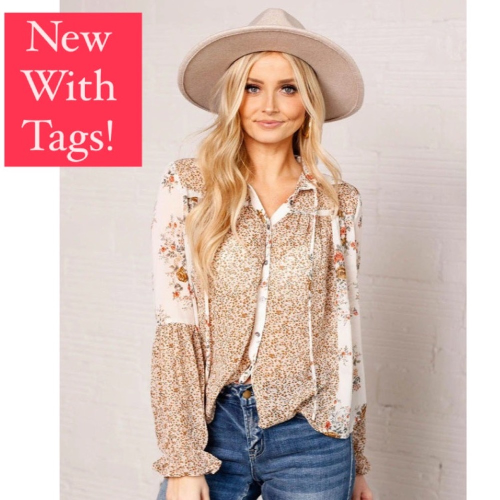 BOHO FLORAL BLOUSE - NWT